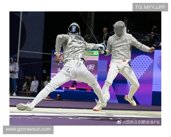 勇士与雷霆激战正酣纬来体育全程直播精彩瞬间