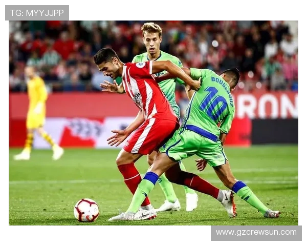 奥特与罗森博格的精彩对决比分揭晓赛季最新战绩分析